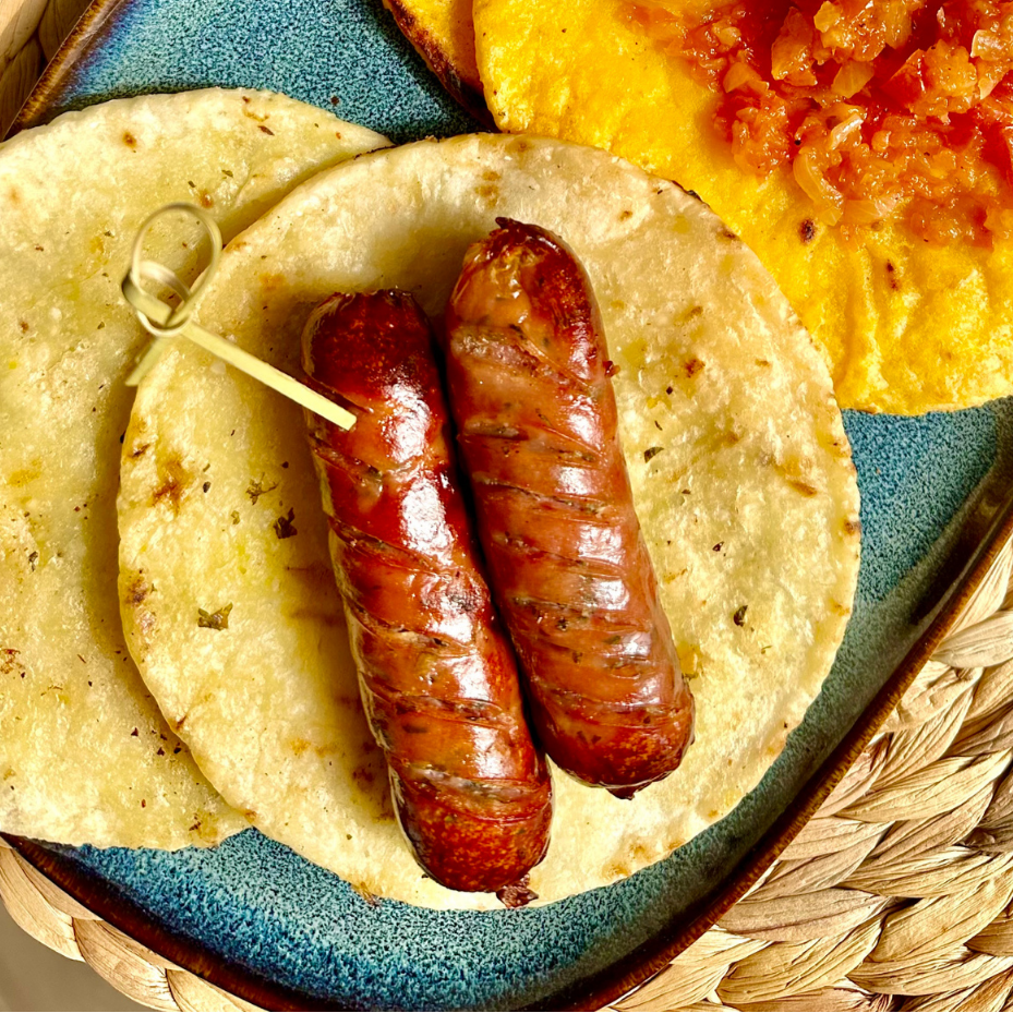 Arepas Antioqueñas de Maíz Blanco con Margarina y Sal