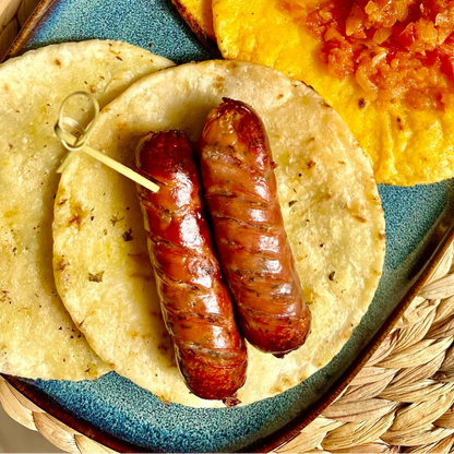 Arepas Antioqueñas de Maíz Blanco con Sal